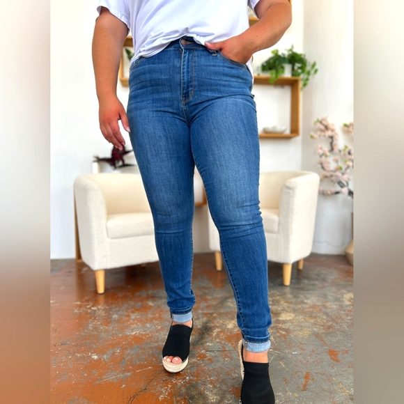 Judy Blue Full Size Cuffed Hem Low Waist Skinny Jeans